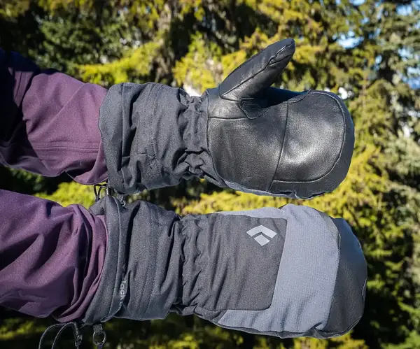 Black Diamond Mercury mitten gloves image 2