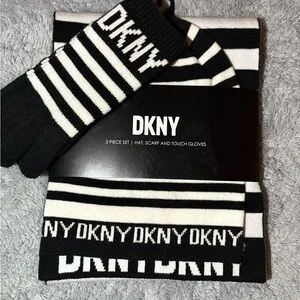 DKNY leather gloves image 2