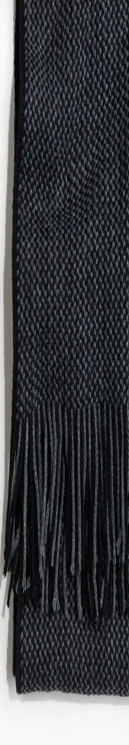 H&M ribbed knit scarf image 3