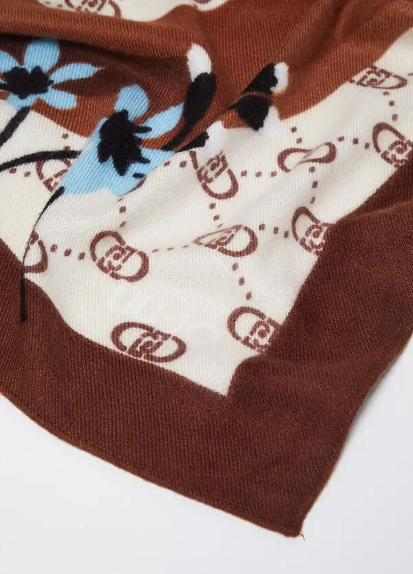 Liu Jo logo scarf image 2