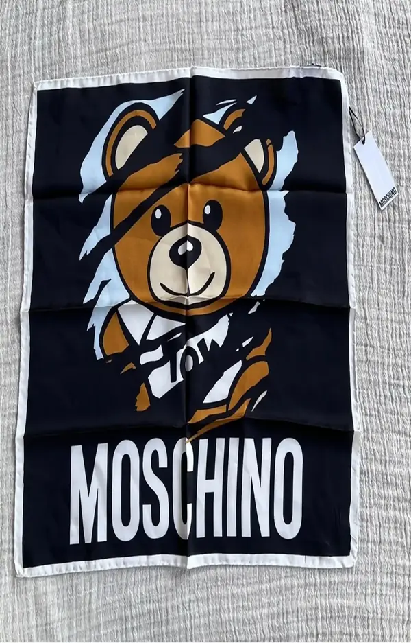 Moschino teddy bear print scarf image 2