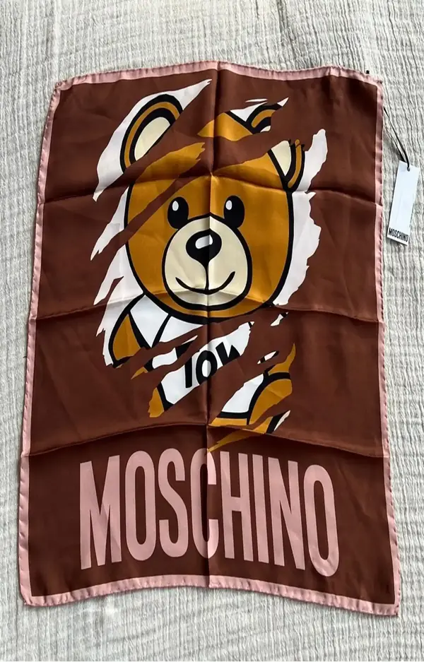 Moschino teddy bear print scarf image 3
